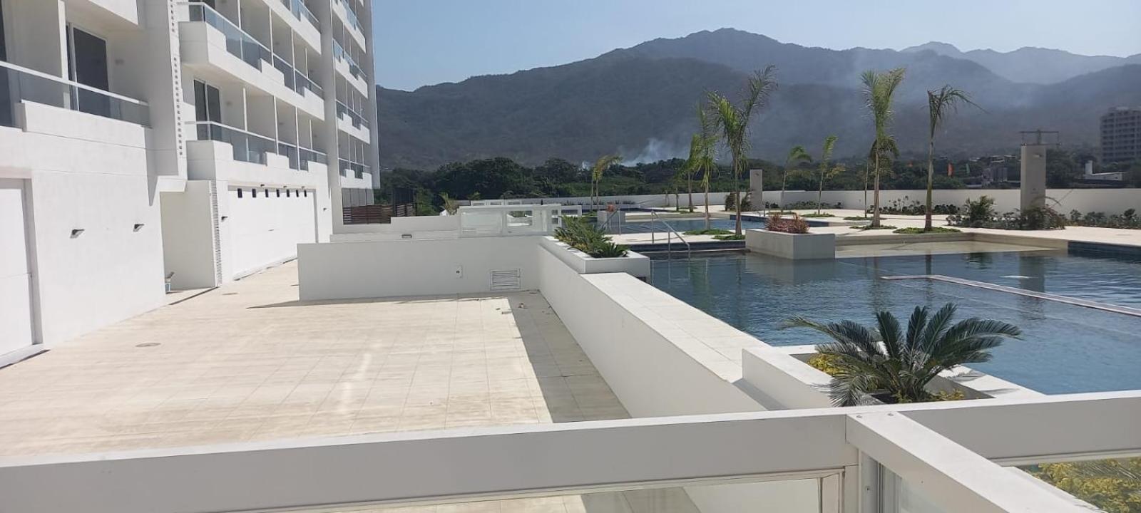 Apartamento En Horizonte A 2 Min De La Playa Santa Marta (Magdalena)