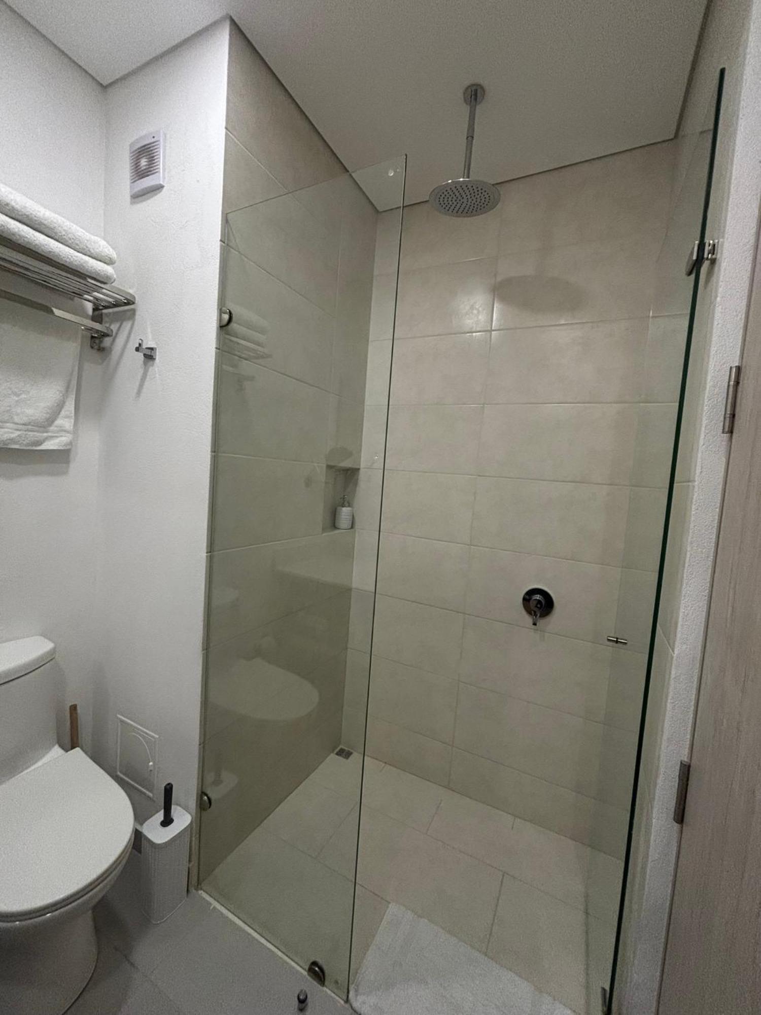 Apartamento En Horizonte A 2 Min De La Playa Santa Marta (Magdalena)